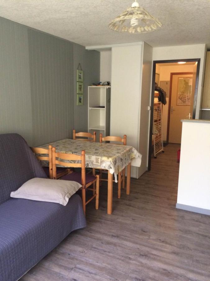 Tres Bel Appartement Сен-Лари-Сулан Екстериор снимка